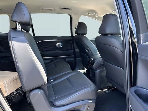 New 2026 Hyundai Ioniq 9 SEL image 29