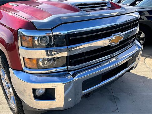 Used 2018 Chevrolet Silverado 2500 LTZ w/ Duramax Plus Package image 27
