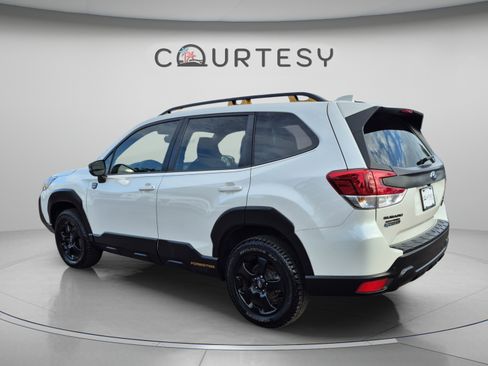 Used 2022 Subaru Forester Wilderness AWD/4WD image 5