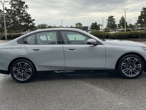 New 2026 BMW 530i w/ M Sport Package image 9
