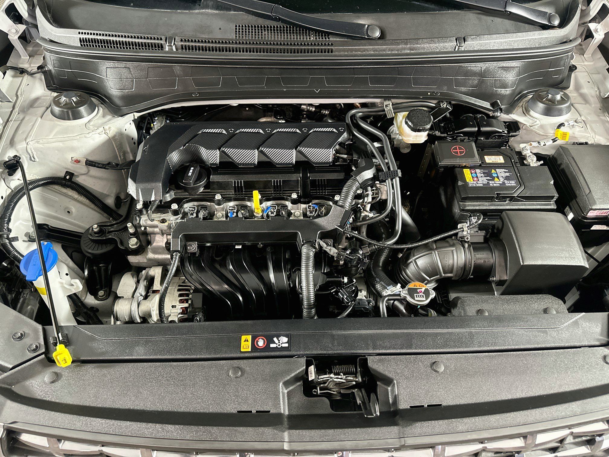 Used 2025 Hyundai Venue SEL FWD image 33