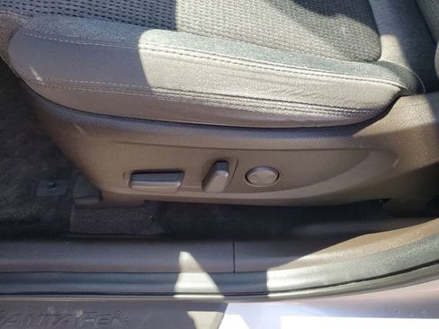 Used 2020 Hyundai Santa Fe SEL AWD/4WD image 18