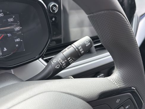 New 2026 Chevrolet Trax LS w/ LS Convenience Package image 19