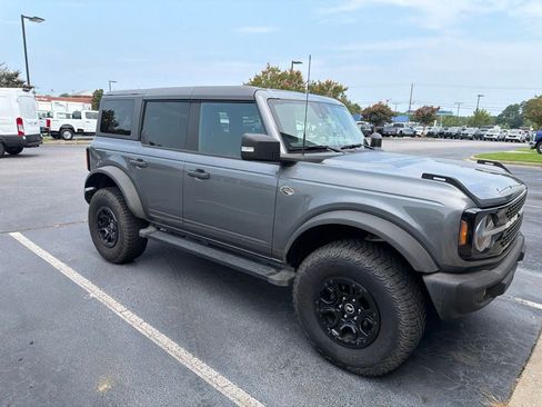 Used 2022 Ford Bronco Wildtrak AWD/4WD image 14