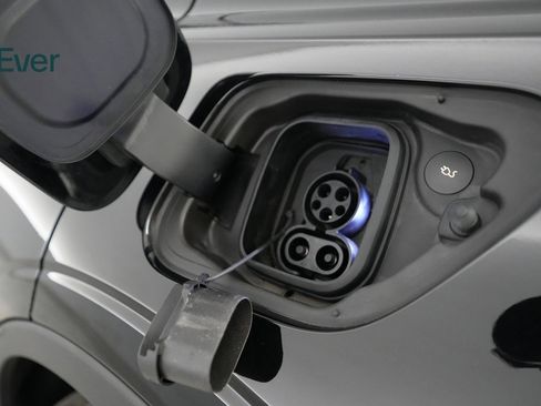 Used 2023 Polestar Polestar 2 w/ Pilot Pack image 24