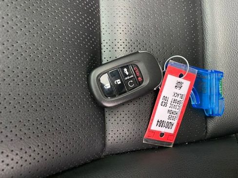 Used 2025 Honda Civic Sport Touring image 26