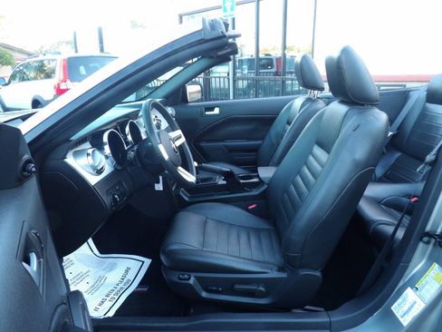Used 2008 Ford Mustang GT Premium RWD image 7