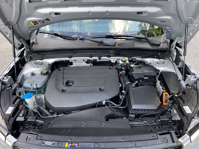 Certified 2023 Volvo XC40 B5 Plus w/ Protection Package Premier AWD/4WD image 26
