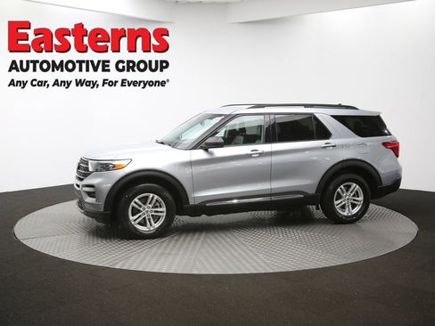 Used 2023 Ford Explorer XLT w/ Equipment Group 202A image 59