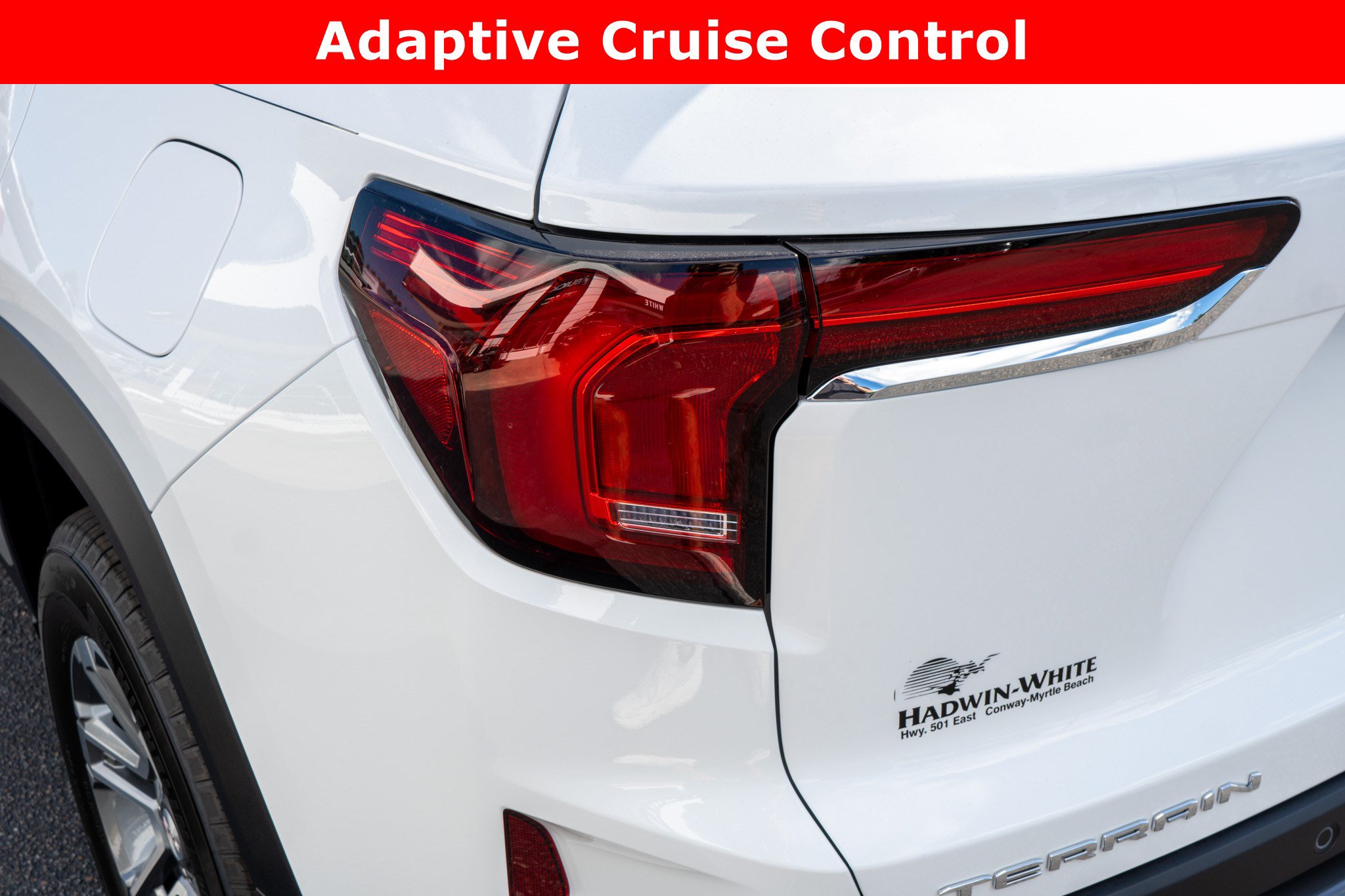 New 2027 GMC Terrain Elevation w/ LPO, Floor Liner Package FWD image 10