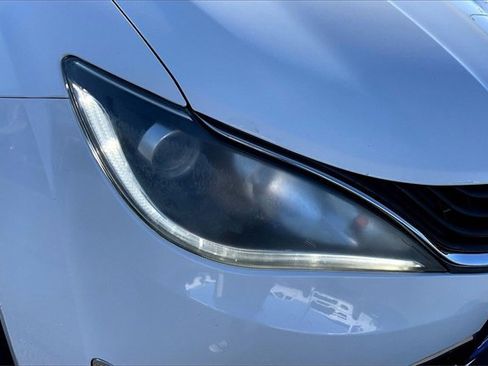 Used 2017 Chrysler Pacifica Touring Plus image 31