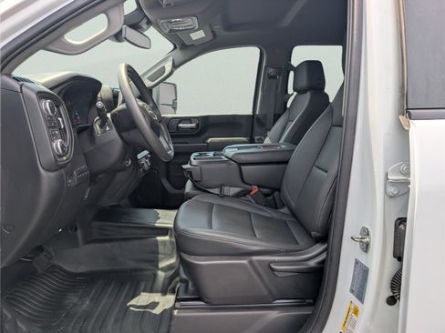 Used 2024 GMC Sierra 3500 Pro AWD/4WD image 11