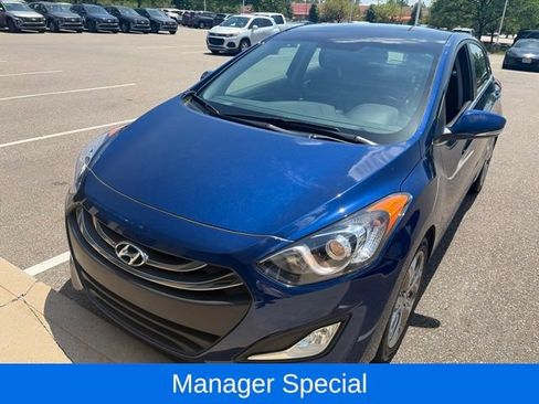 Used 2013 Hyundai Elantra GT w/ Style Pkg FWD image 1