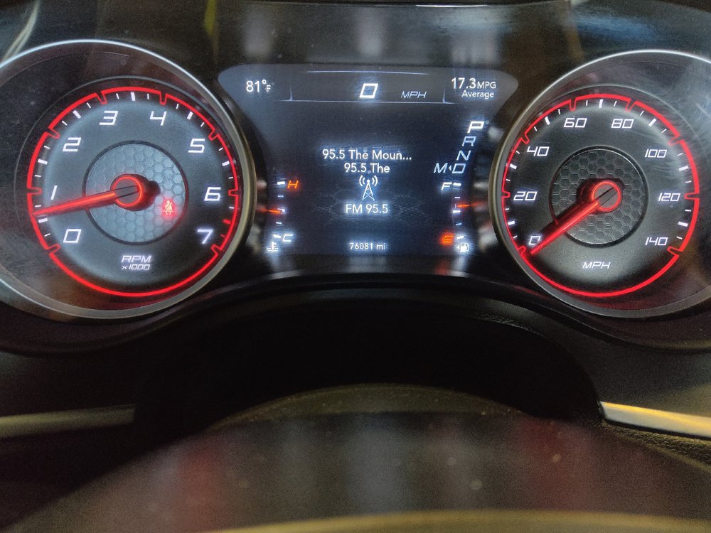 Used 2022 Dodge Charger SXT RWD image 23