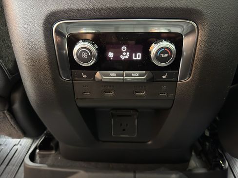 New 2026 GMC Yukon Elevation w/ Elevation Premium Package AWD/4WD image 14