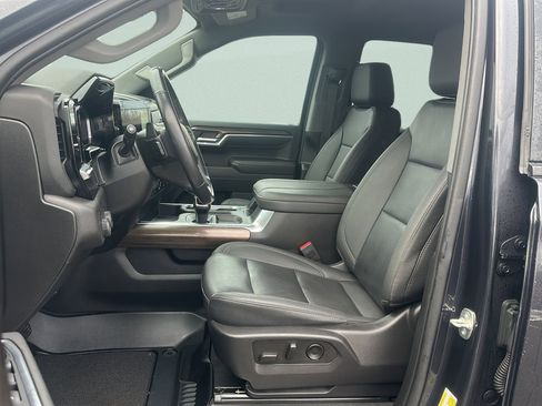 Used 2023 Chevrolet Silverado 1500 RST w/ Convenience Package II image 21