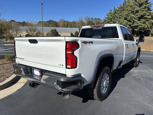 New 2026 Chevrolet Silverado 3500 LTZ w/ LTZ Premium Package image 26
