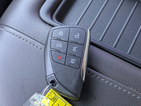 Used 2021 Chevrolet Suburban Z71 image 31