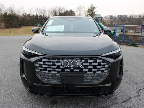 New 2025 Audi Q5 Premium Plus image 3