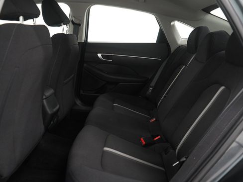 Used 2023 Hyundai Sonata SE w/ Preferred Accessory Package image 14