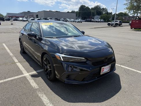 Used 2024 Honda Civic Sport image 1