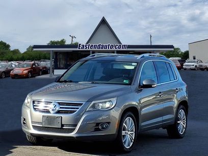 Used 2011 Volkswagen Tiguan SE