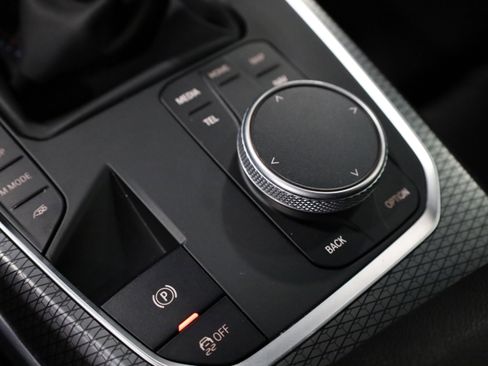 Used 2023 BMW M2 w/ Lighting Package image 33