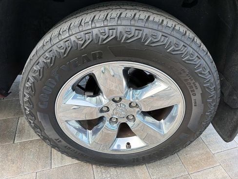 Used 2017 RAM 1500 Big Horn RWD image 30