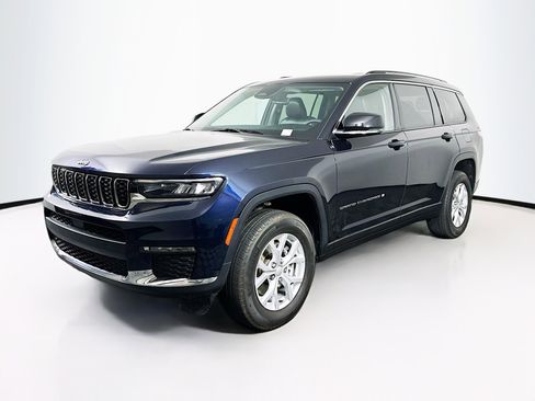 Used 2023 Jeep Grand Cherokee L Limited image 3