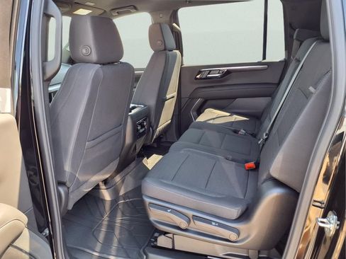 New 2026 Chevrolet Suburban LS AWD/4WD image 19