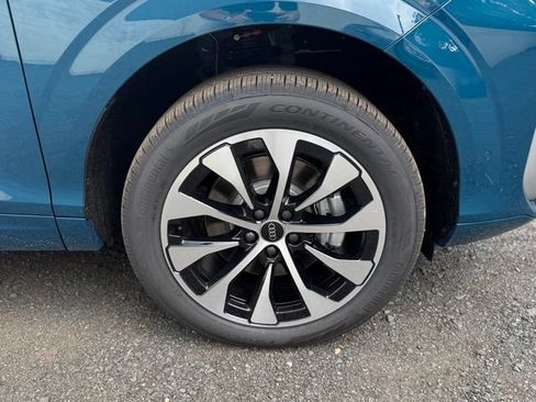 New 2026 Audi Q3 quattro 2.0T AWD/4WD image 10