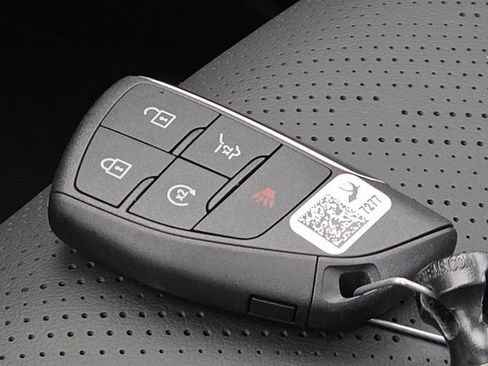 New 2026 Buick Envision Sport Touring image 38