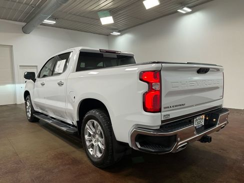 Used 2024 Chevrolet Silverado 1500 LTZ AWD/4WD image 38