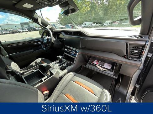 Used 2024 GMC Sierra 1500 AT4 w/ Technology Package image 27