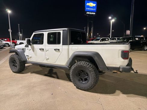 Used 2020 Jeep Gladiator Sport w/ Quick Order Package 24S image 4