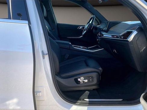 Used 2025 BMW X5 xDrive40i image 7