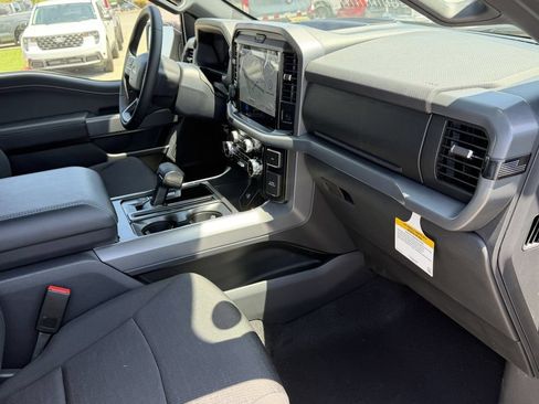 New 2026 Ford F150 XLT w/ Equipment Group 302A MID AWD/4WD image 9