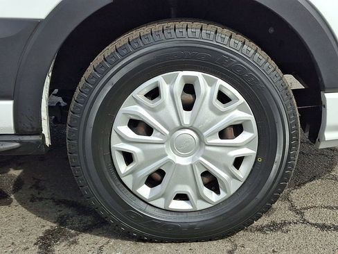 Used 2024 Ford Transit 350 XLT image 9