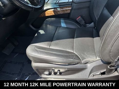 Used 2019 Chevrolet Suburban Premier AWD/4WD image 15