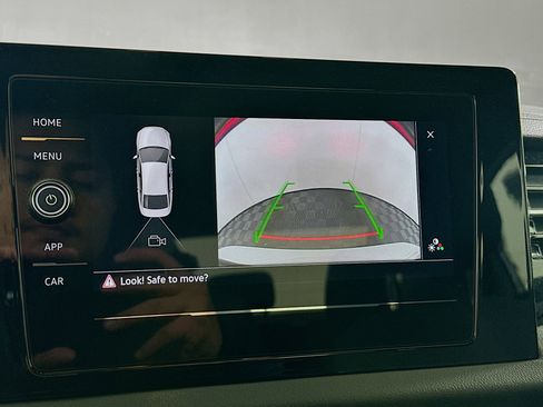 Used 2025 Volkswagen Jetta Sport image 22