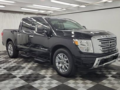 Used 2024 Nissan Titan SV w/ SV Convenience Package
