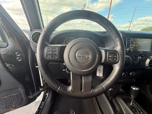 Used 2016 Jeep Wrangler Sport w/ Quick Order Package 24S AWD/4WD image 16