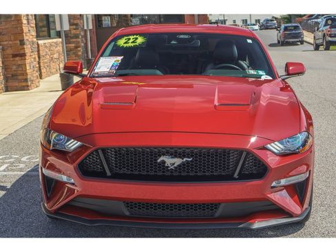 Used 2022 Ford Mustang GT Premium w/ Equipment Group 401A RWD image 8