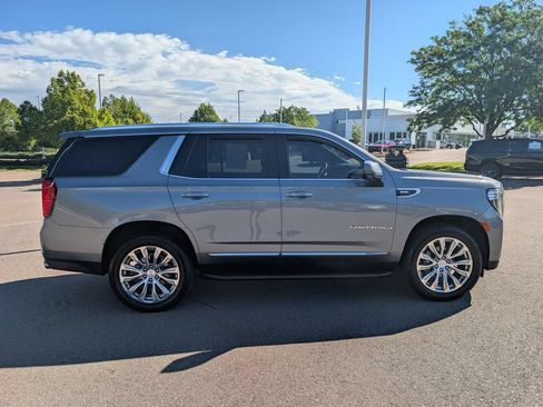 Used 2022 GMC Yukon Denali AWD/4WD image 7