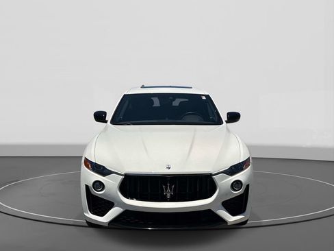 Used 2024 Maserati Levante Modena Ultima AWD/4WD image 2