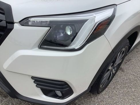 Used 2022 Subaru Forester Limited image 35