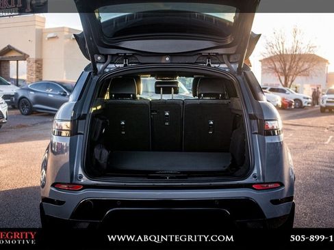 Used 2022 Land Rover Range Rover Evoque R-Dynamic S image 31