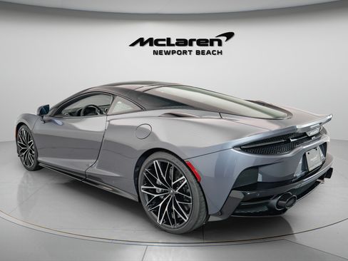 Used 2025 McLaren GTS RWD image 4