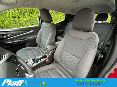 Used 2023 Chevrolet Bolt EUV LT w/ Driver Confidence Package FWD image 24
