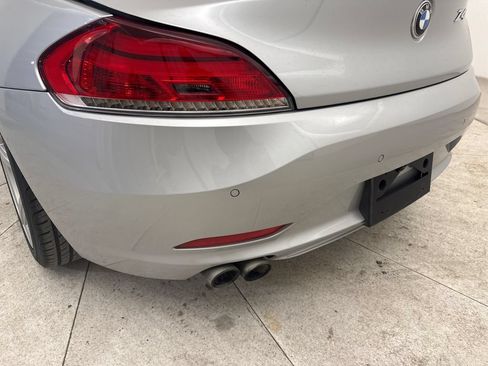 Used 2014 BMW Z4 sDrive28i RWD image 22